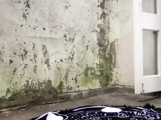 Amateur hot teen brunette makes her tongue dance