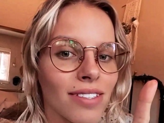 Blonde Teen Solo Masturbation