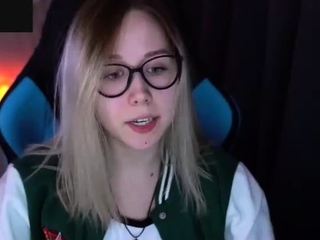 Blonde tight pussy babe solo toy fun in glamour masturbation