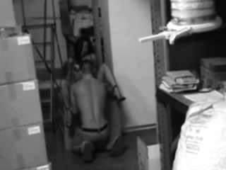 Cheating sexy babe fucks