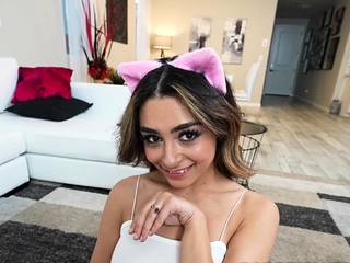 Costumes Make Fucking Exciting for Stepdad