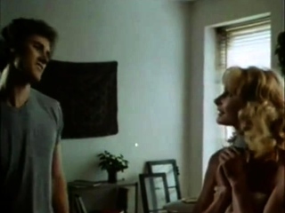 Hardcore fucking on the couch with amateur blonde