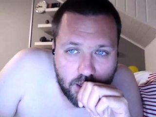 Horny gay hunk solo jerking fun