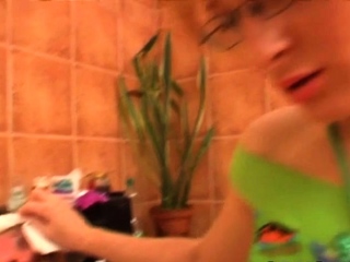 Redhead gal Kate with round natural tits ‘s hole wants sex