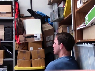 Shoplifters BF must watch the rough fuck