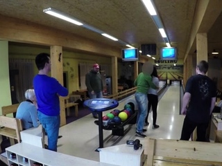 Voluptuous barely legal girl enjoys that yummy donga