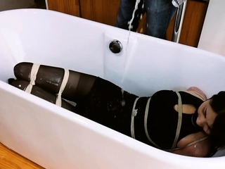 Amateur cute asian girl fucking