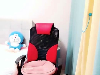 Brunette Solo Webcam Masturbation