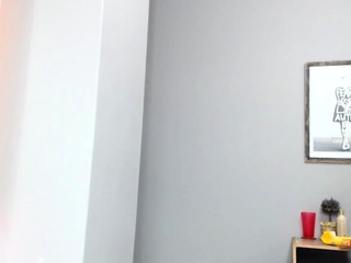 Colombian Busty Girl Seipphiresx Spread Her Massive Ass