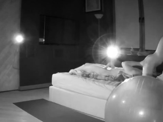 Hardcore fucking on the couch with amateur blonde