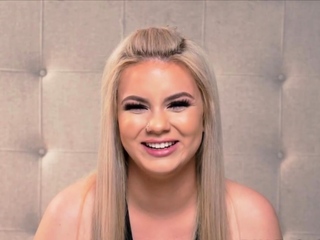 Juicy blonde shows curves and sucks dick on casting