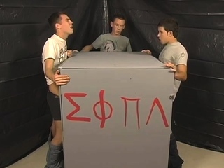 Young teen boys cum facials gay The glory hole cell is