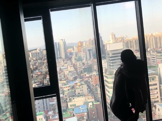 Amateur european blowjob babe with blackhair