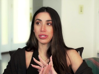 Awesome british lesbian blondes playing in bed