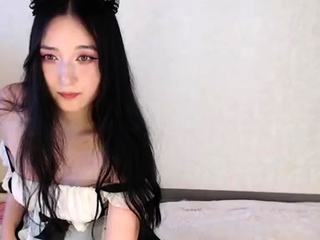 Brunette Solo Webcam Masturbation