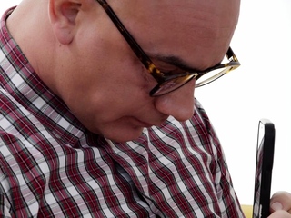 Clea Gaultier enjoys stretching her tasty French holes