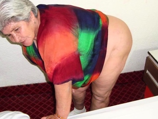 HELLOGRANNY Showoff Of Granny Latinas