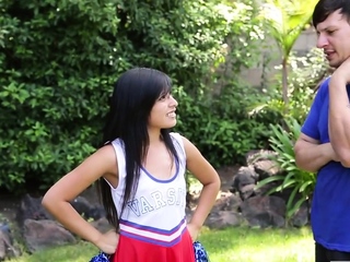 Jasmine wants to ride his dick