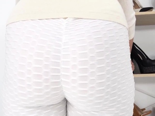 Lady Sonia wants to be your dirty porn slut