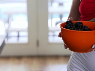 Teen and stepsis sucking stepbros cock