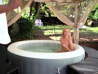 Dom IR babe teasing black wanker outdoor