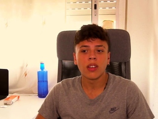 Amateur brunette fucked hardcore