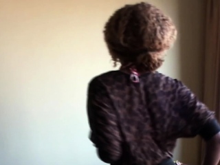 Black Swimsuit Model Sure Of Her Pussy Magic