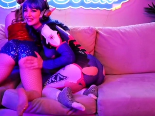 Camsoda   Cosplay teen eats pussy