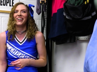 Cheerleader teen thief busted with pills