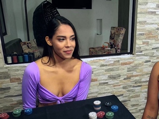 Comienzan-Jugando-Black-Chip-Poker-Y-Terminan-En-Trio