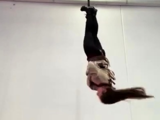 Inverted straightjacket rehearsal