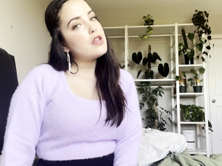 Love Chat Big Boobs Brunette Masturbating For Cam