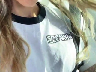 Very cute blonde babe outdoor sex