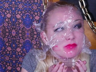 Anneliese Snow messy BJ