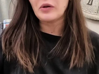 Beautiful teen amateur fucked close up