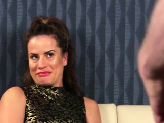 CFNM voyeur MILF watching guy wanking