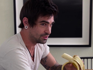 Teen stepsister masturbated during nap