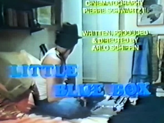 Brunette milf loves to lick some ass