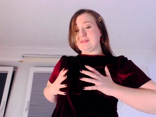 Cheep looking amateur milf brunette Vannah