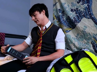 Harley caught his friend Asher masturbating