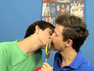 Hot homosexual sex and tons of ball cream