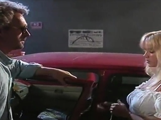 Pulled amateurs close up car sex