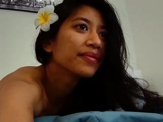 Solo girls masturbate until orgasm for