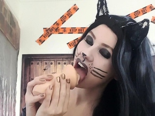 Amateur brunette ariana marie solo toying