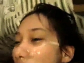 Asian girlfriend cumshots