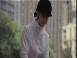 Catch Me If You Can star Amy Adams looking sexy in some