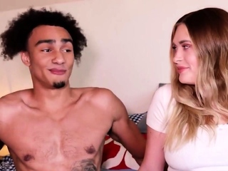 Lindsay Lee ​- How Long Will He Last? Lindsay Lee Makes