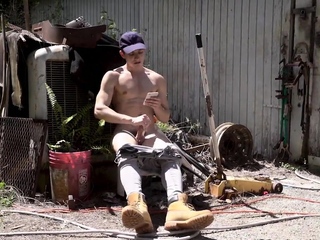 Muscled rimming hunk barebacks stud asshole outdoor