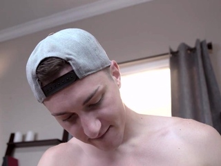 Office twink fucks stud in 3way with cocksucked DILF