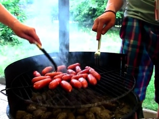 Sensational bombshell enjoys hardcore